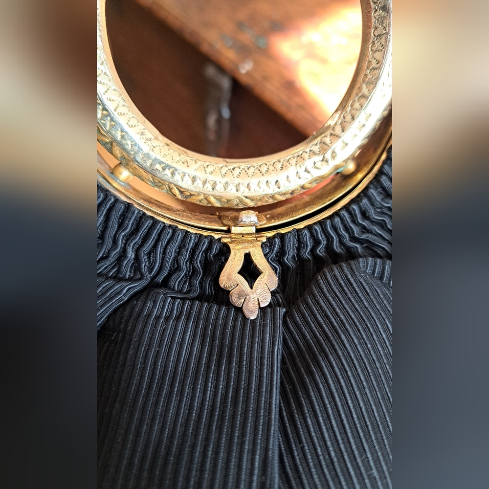 Rare Antique Black Gilt Sterling Silver Opera Bag - Picture 4 of 6